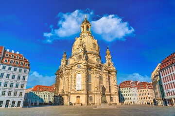 Die Frauenkirche auf dem Neumarkt in der Altstadt von Dresden, Sachsen, Deutschland - obrazy, fototapety, plakaty