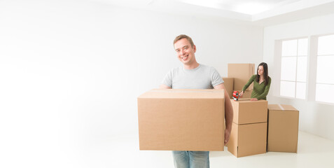 couple moving in 