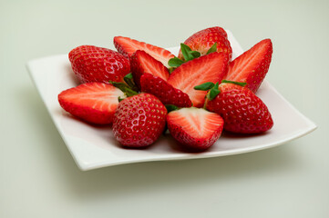 Frische Erdbeeren auf dem Teler