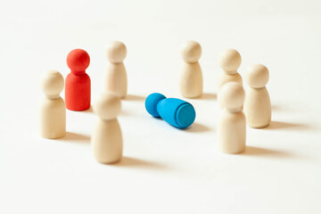The concept of contact between people opponents. Arbitrator and Mediator. Compromise in disputes and conflict resolution.