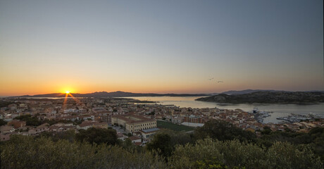 Alba  nell'Arcipelago di La Maddalena