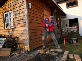 Hochbeet mit Paletten selber bauen