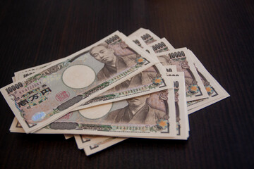 roll of money