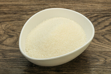 White sugar in the bowl