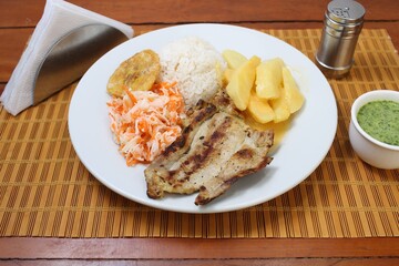 Grilled pork with rice
