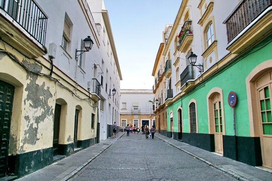 Fototapeta Streets in old central part of ancient town Cadiz, Andalusia, Spain