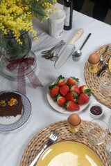 table strawberries