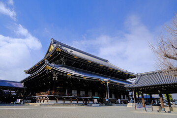 Obraz premium 古都京都の観光名所 東本願寺の御影堂