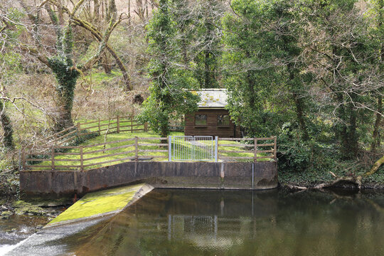 A Water Monitoring Station At The Base Of Lyn Clywedog Reservoir In Powys, Wales, UK.