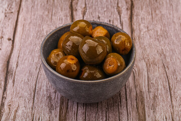 Marinated feijoa in the bowl