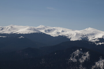 Fototapeta na wymiar Carpathians, Montenegrin ridge in the snow
