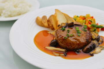 ハンバーグステーキ