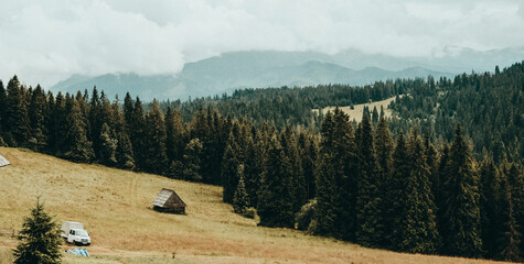 Zakopane Polska, Polskie przepiękne góry, chata w polskich górach, Zakopane Tatra Mountains, Tatra Mountains, Tatra Mountains, Polish Mountains in Zakopane, zakopane attractions and interesting places © Silesia
