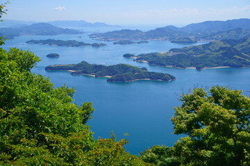 竜王山展望台から見た多島美の瀬戸内風景