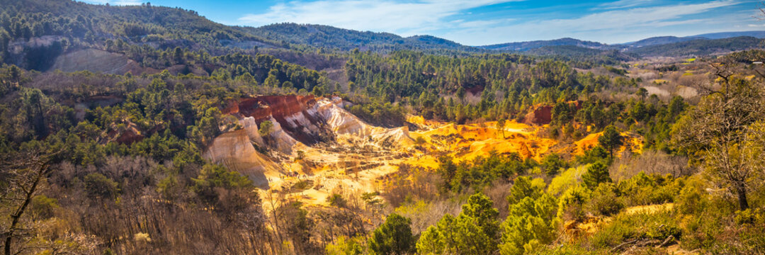 Panorama of Colorado de Rustrel in Provence, France