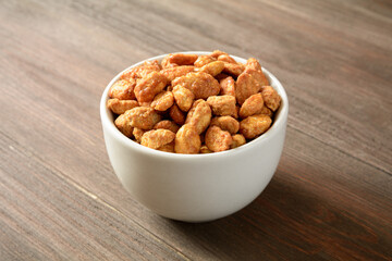 orzeszki ziemne w karmelu