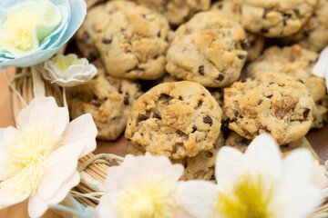 chip cookies with flower