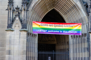 Gott ist (jede Liebe), LGBTQI* welcome in this church, Elisabethenkirche, Basel, Schweiz