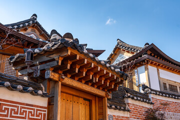 Fototapeta na wymiar Traditional Korean wooden house in Bukchon Hanok Village, Seoul