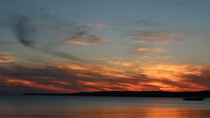 Obraz premium sunset over the sea