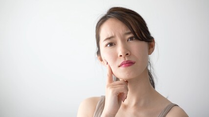 Fototapeta premium 女性 スキンケアトラブル