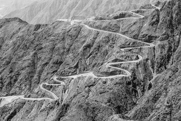 Steep, winding road to the high plateau of Abha in the southeast of Saudi Arabia - 427613462