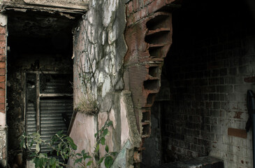 Naklejka premium old abandoned building