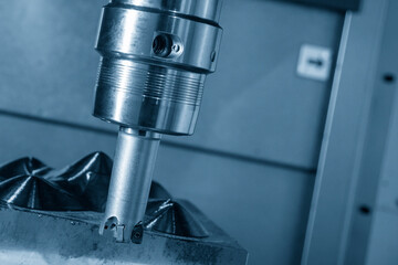 The CNC milling machine rough cutting  the injection mold parts by indexable  endmill tools. The mold and die manufacturing process by machining center with the solid endmill tools.