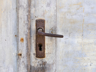 Alter, rostiger Türgriff