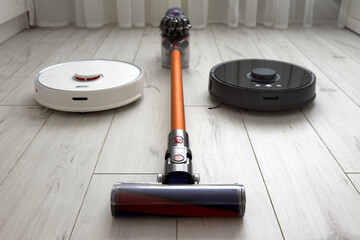 We find out which of the vacuum cleaners is better: a black robot vacuum cleaner, a white robot...