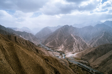 Fototapeta premium Aerial photography of the scenery along the Xinjiang-Tibet Highway