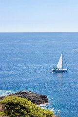 Fototapeta na wymiar boat tourists on the costa brava on a sunny summer day