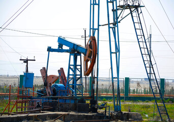 pumping drilling rig. Oil and gas production. Drilling rigs for the extraction of fossil fuels and...