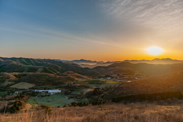 大野ヶ原牧場の朝陽