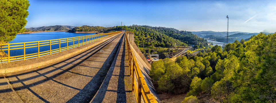 Chan&ccedil;a Dam / Embalse del Chanza / Barragem do Chan&ccedil;a