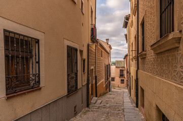Obraz premium Streets of the historic Jewish quarter of the city of Segovia in Spain