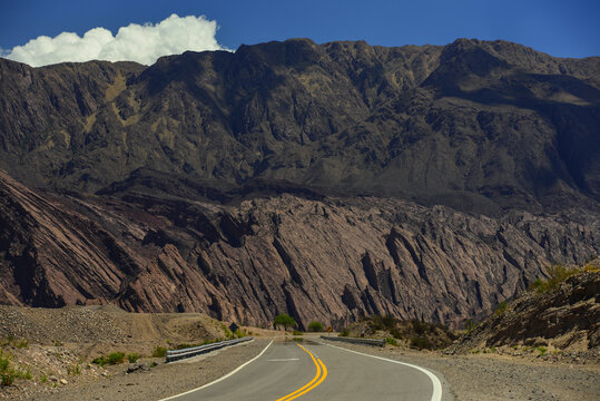 Amazing geological features on the Ruta 40 (RN40) National Route near Hualf&iacute;n, Catamarca Province, Argentina
