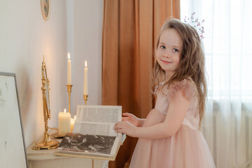 Obraz premium cute little girl in dress