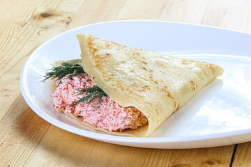 Pancake with crab and cream