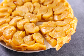 apple pie- traditional tarte tatin