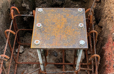 Parts of steel wire structure were assembled together in pit underground. For the foundation of pillar.