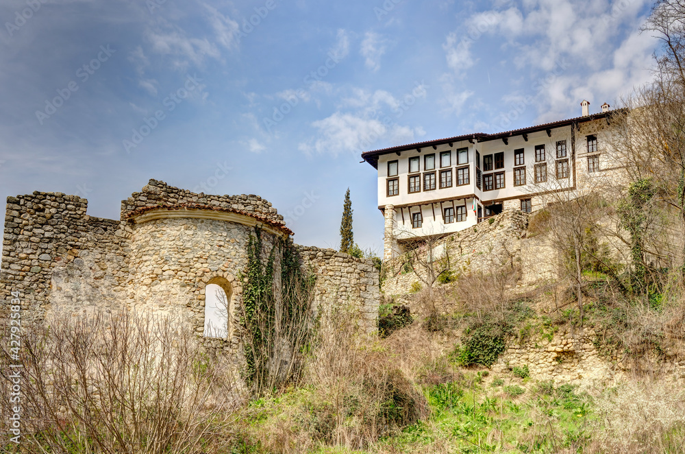 Wall mural melnik, smallest village in bulgaria, hdr image