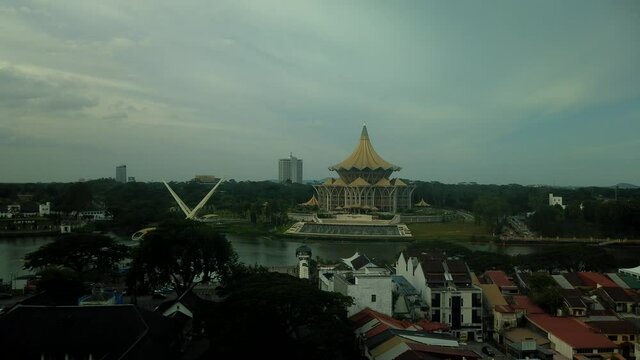 Timelapse of Dewan Undangan Negeri Sarawak or Sarawak Legislative Buildings