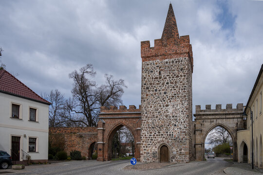 Teil der Stadtmauer von Zerbst - das Heidetor