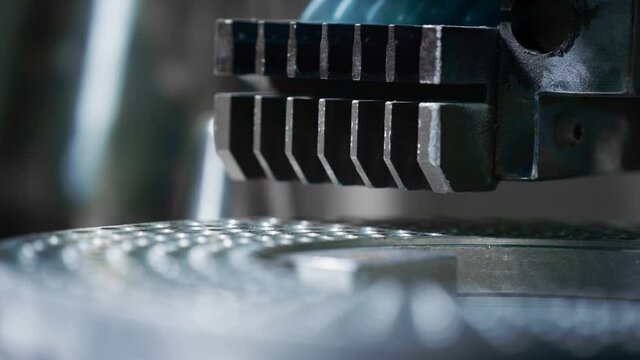 Green pills capsules in the manufacture of medicines and medical supplies.