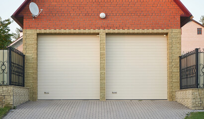 Double garage door rolling type for two cars