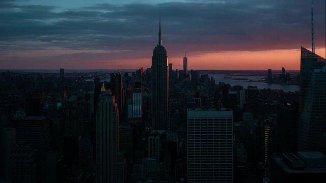 New York city skyline timelapse video. Rockefeller Center, Empire State Building, March 2022