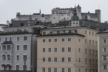 Fototapeta na wymiar Blick auf die Festung Salzburg