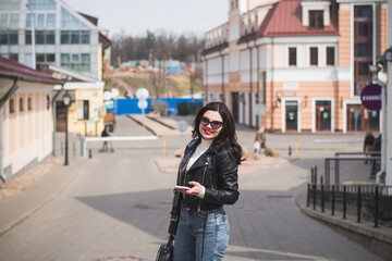 Obraz premium lifestyle fashion portrait of young stylish hipster woman