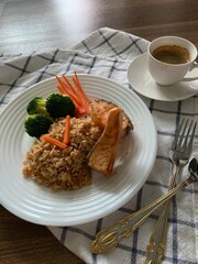 rice with salmon 